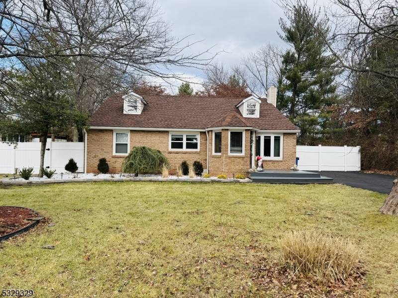 72 Sycamore Ave, Bridgewater Twp., NJ 08807