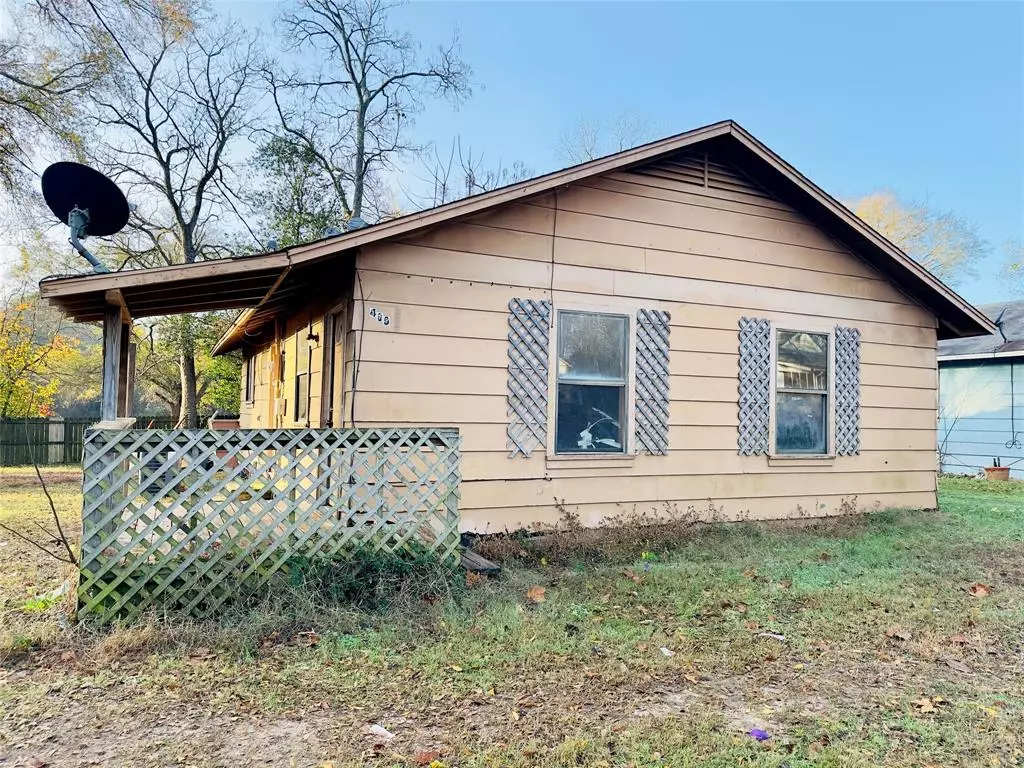 Hawkins, TX 75765,379 W Blackbourn Street