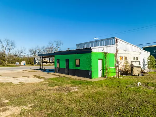 Whitney, TX 76692,700 E Jefferson Avenue