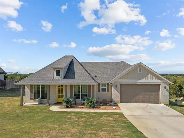 139 Timber Valley Lane, Weatherford, TX 76085