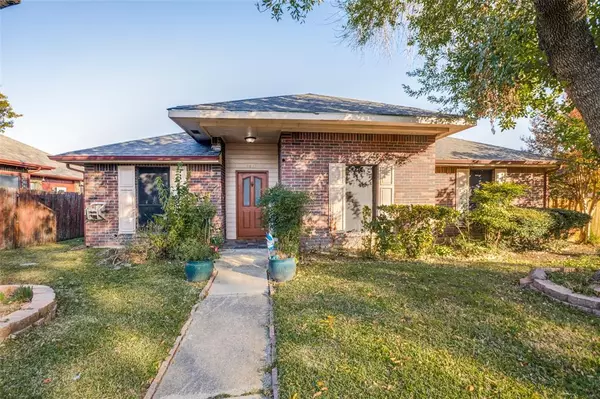 1011 Dandelion Drive, Mesquite, TX 75149