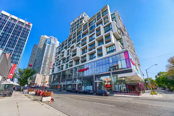 Toronto C10, ON M4S 0B2,8 Hillsdale AVE #1120