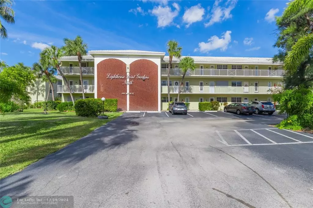 Lighthouse Point, FL 33064,1951 NE 39th St  #339