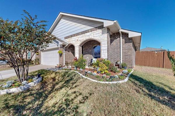 14171 Greenhaw Lane, Dallas, TX 75253