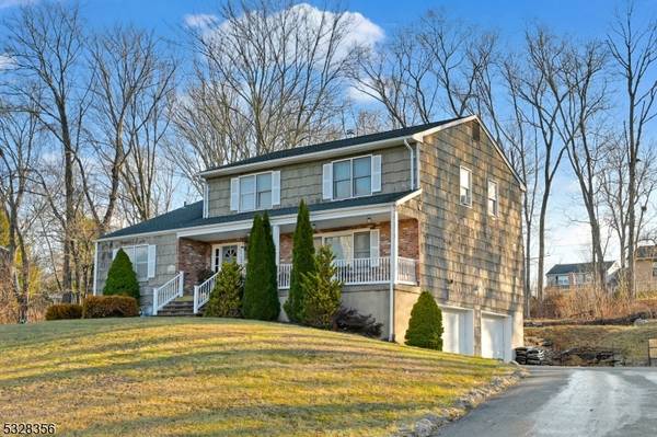 12 Wesley Dr, West Milford Twp., NJ 07480