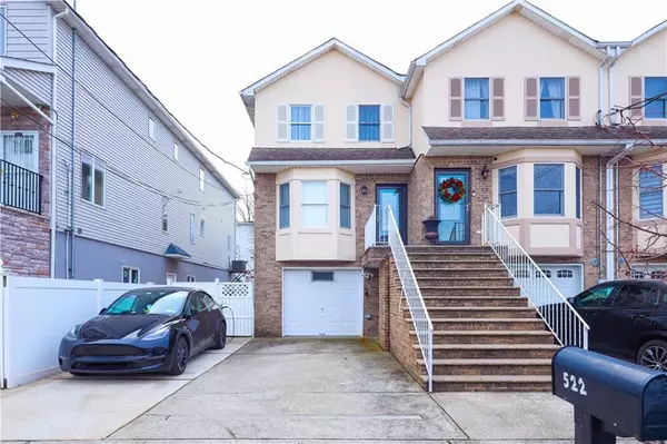 522 Bedford AVE, Staten  Island, NY 10306