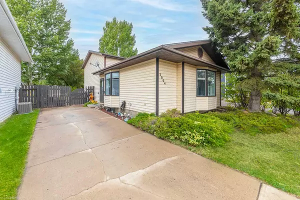 Lloydminster, SK S9V 1X4,3004 46 AVE