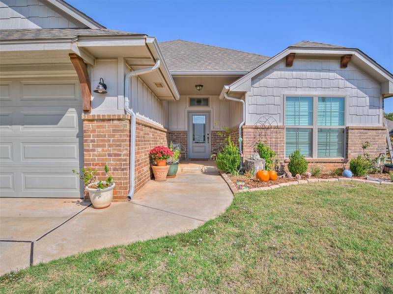 13900 Upper Village Drive, Piedmont, OK 73078