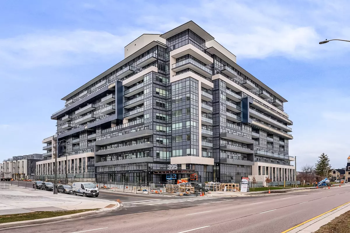 Oakville, ON L6M 5R8,395 Dundas ST W #317