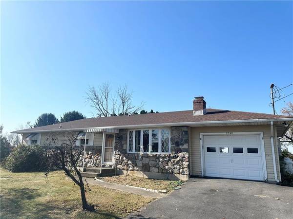 5749 Kesslersville Road, Plainfield Twp, PA 18064