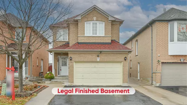 17 Red River DR, Brampton, ON L6R 2H9