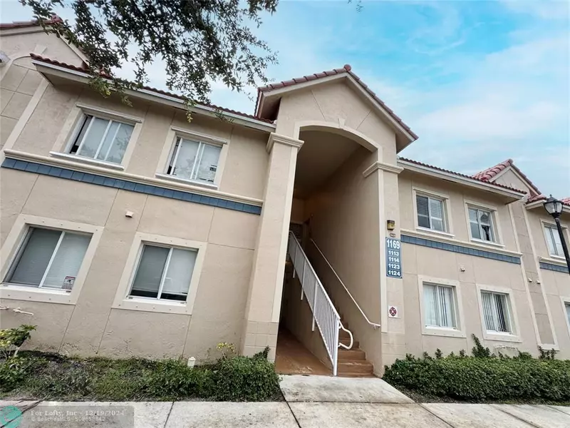 1169 Golden Lakes Blvd  #1123, West Palm Beach, FL 33411