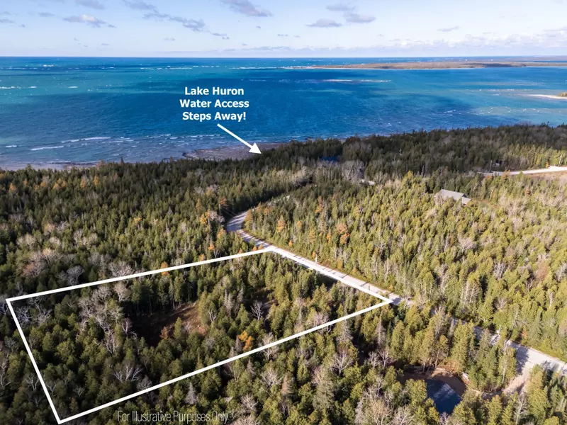 17 Fowlie RD, Northern Bruce Peninsula, ON N0H 1W0