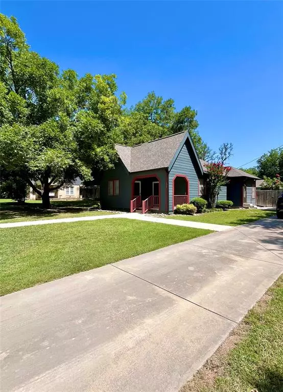 Hamilton, TX 76531,409 W Henry Street