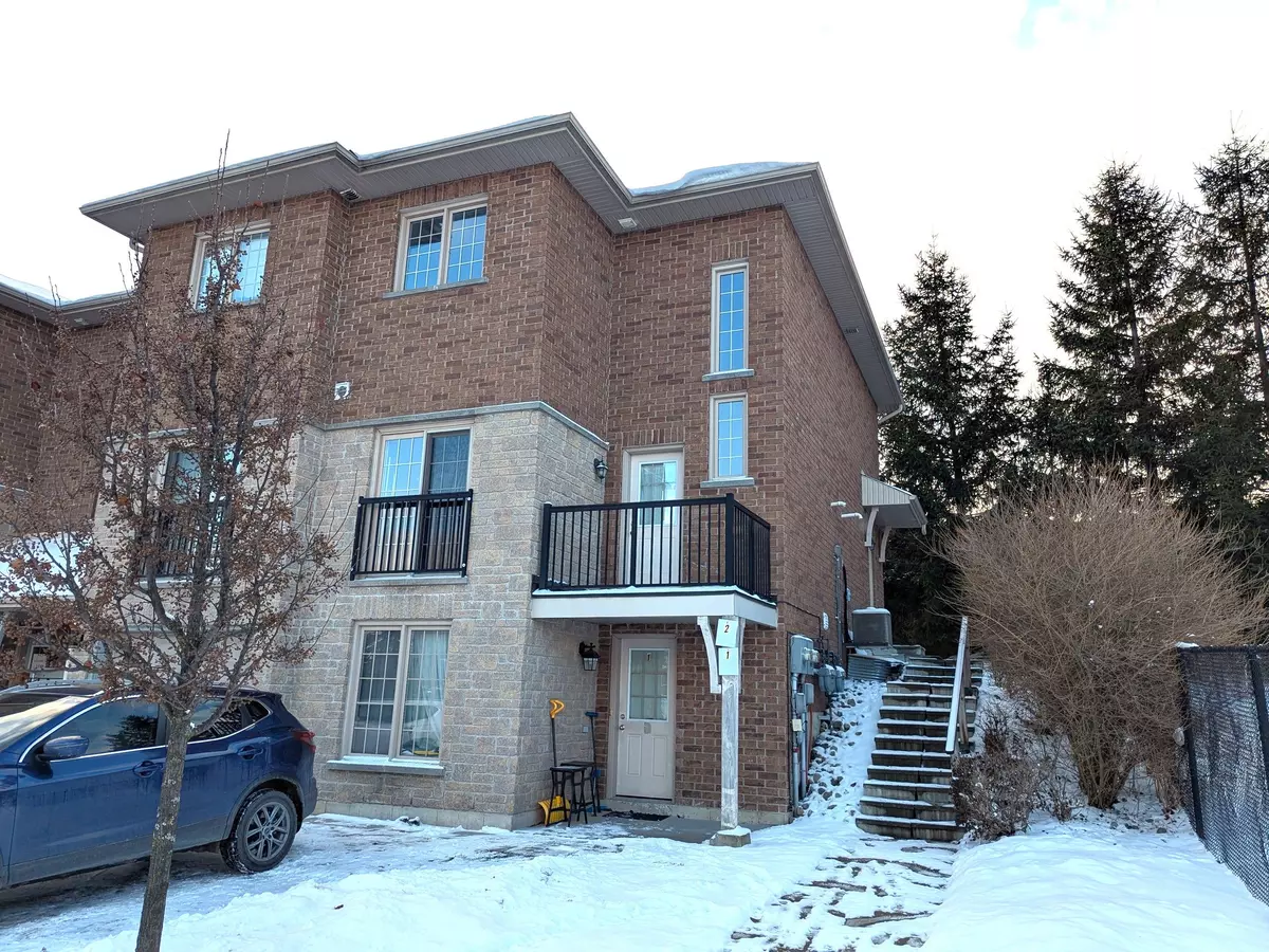 Barrie, ON L4M 0G2,175 Stanley ST #1 & 2