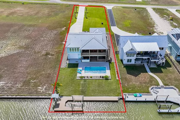 Rockport, TX 78382,115 MARINER DR