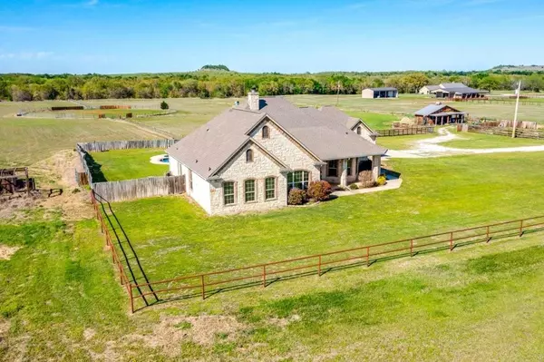 Paradise, TX 76073,693 County Road 3525