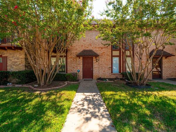 1821 grauwyler Road, Irving, TX 75061