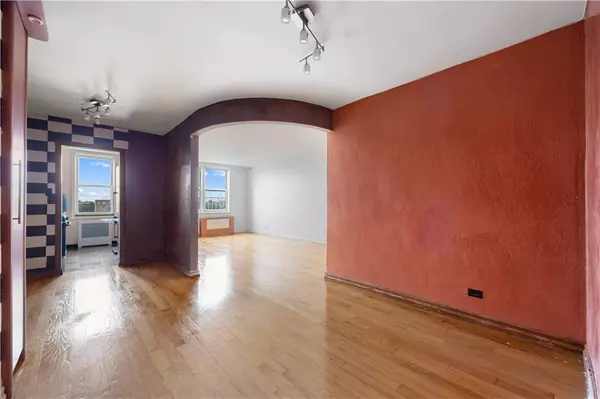 Brooklyn, NY 11235,3901 Nostrand AVE #6C