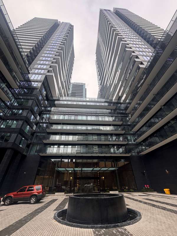 117 BROADWAY AVE #808, Toronto C10, ON M4P 1V3