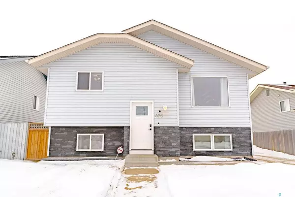 Prince Albert, SK S6V 8E6,375 Southwood DRIVE