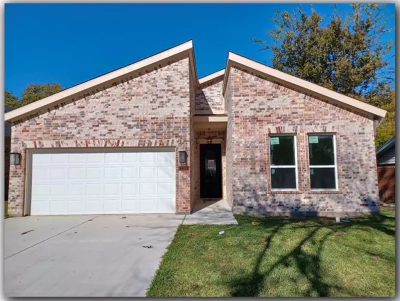 2114 Spikes Street, Grand Prairie, TX 75051