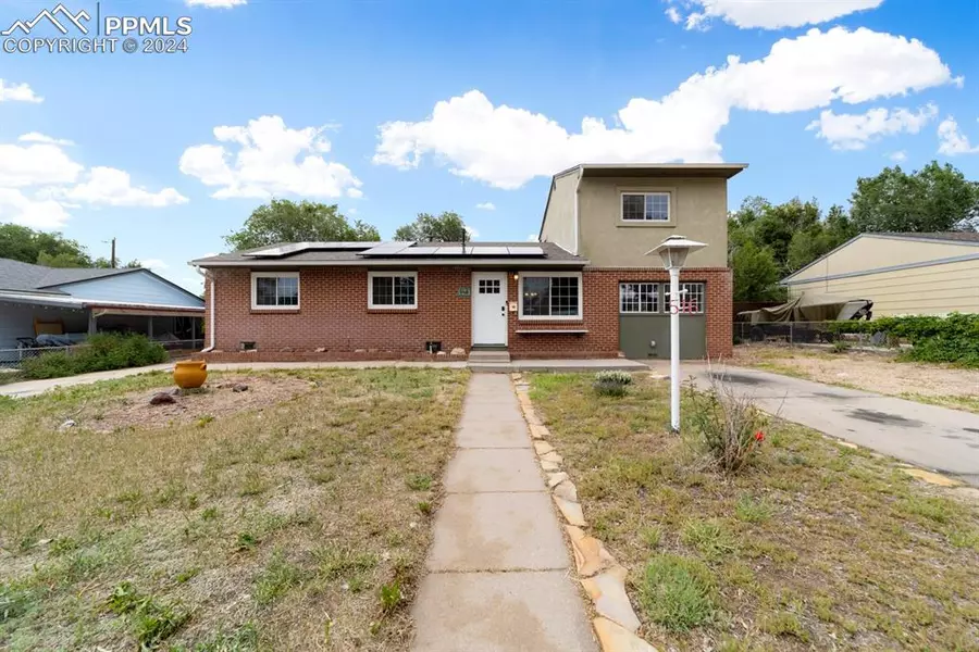 516 Acoma DR, Colorado Springs, CO 80911