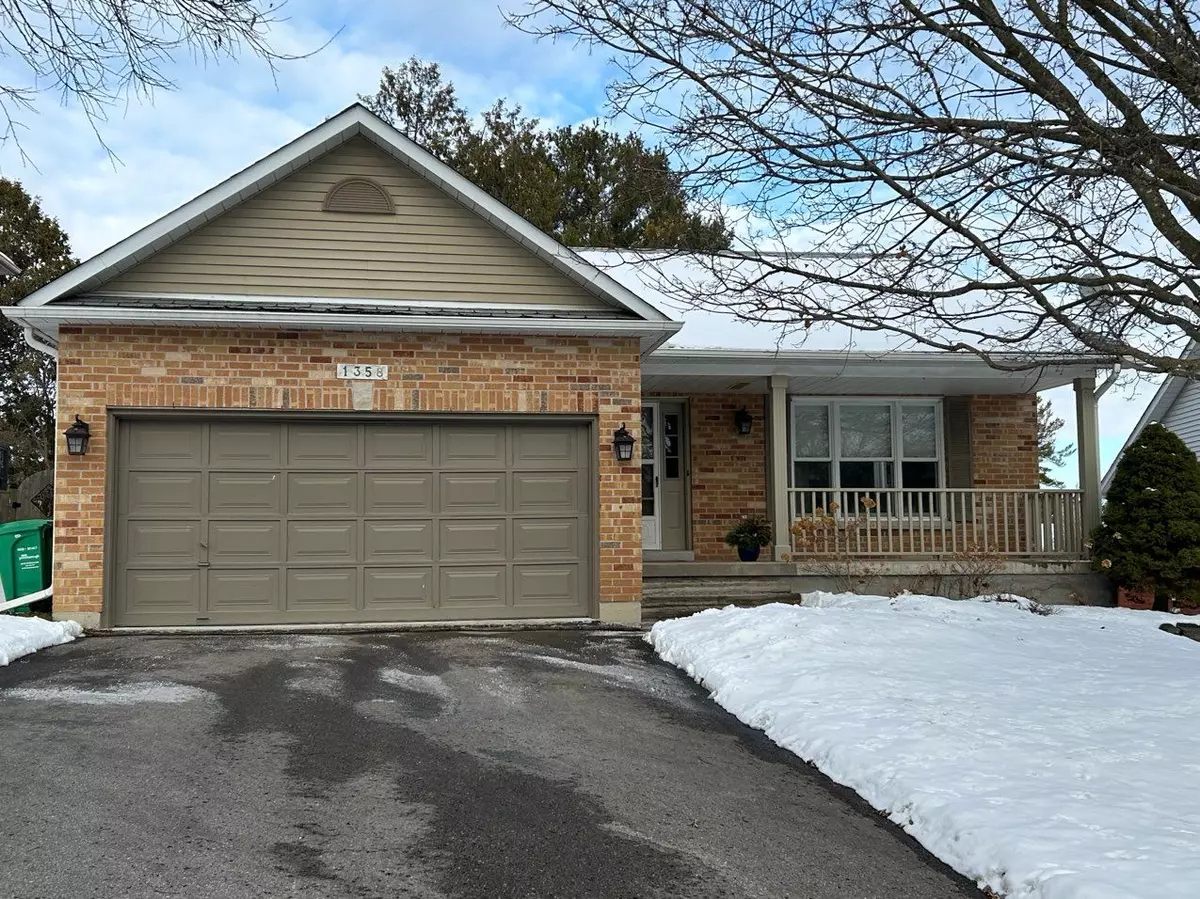 Peterborough, ON K9K 2H9,1358 Bobolink CT