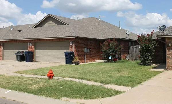 11125 SW 5th Street, Yukon, OK 73099