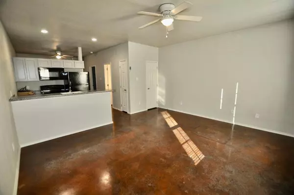 Weatherford, TX 76085,215 Price Lane #11