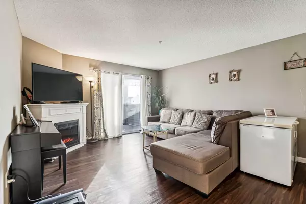 Calgary, AB T3L2J9,3204 Tuscarora MNR NW #NA