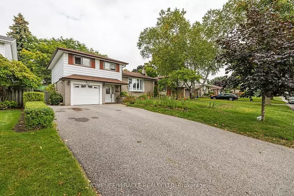 Oshawa, ON L1H 7E4,157 Labrador DR