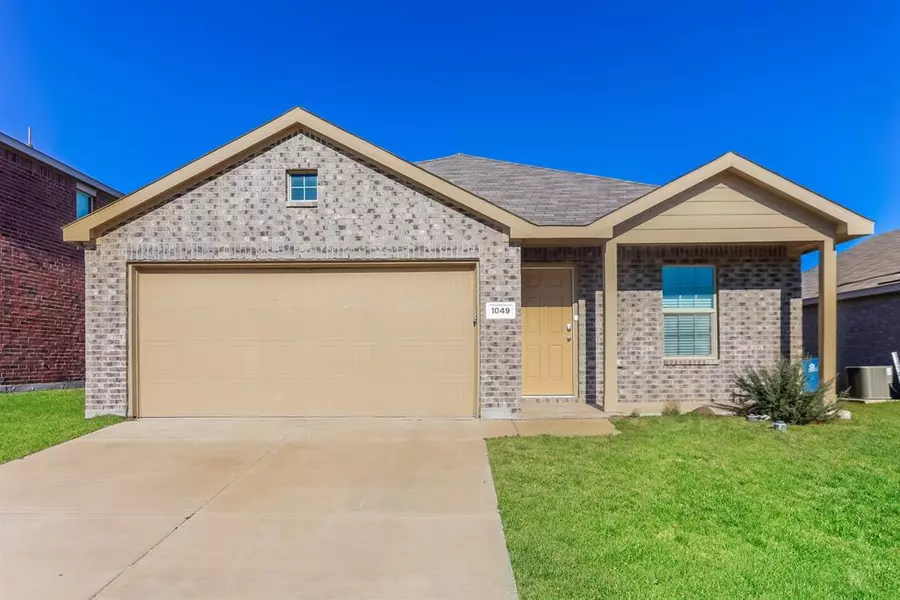 1049 Crestview Drive, Hutchins, TX 75141