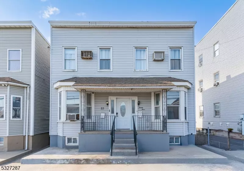 23 Foundry St, Newark City, NJ 07105