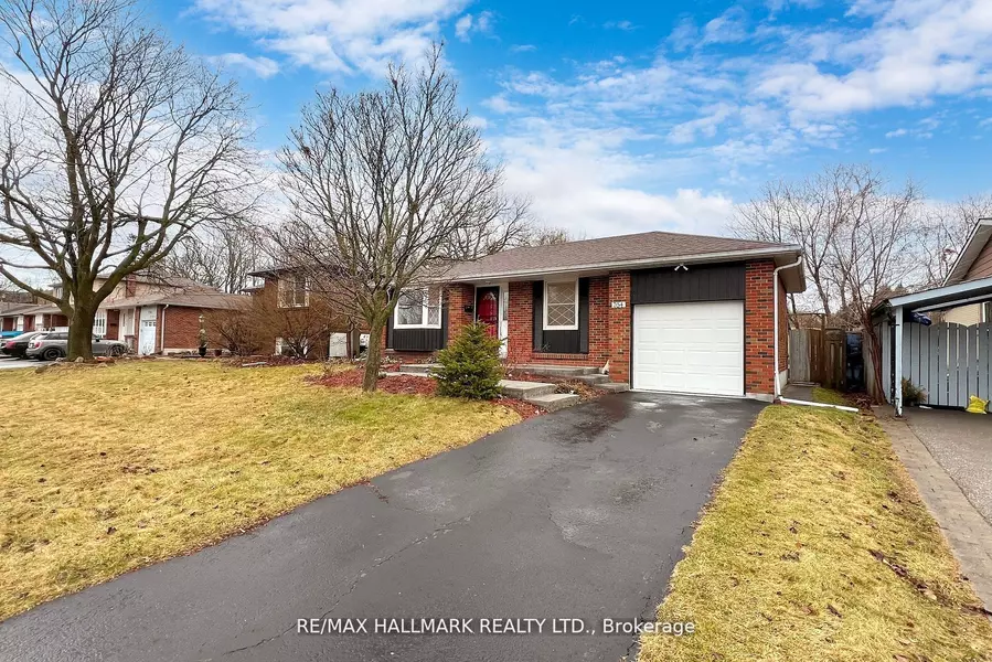 764 Hillcrest RD, Pickering, ON L1W 2P4