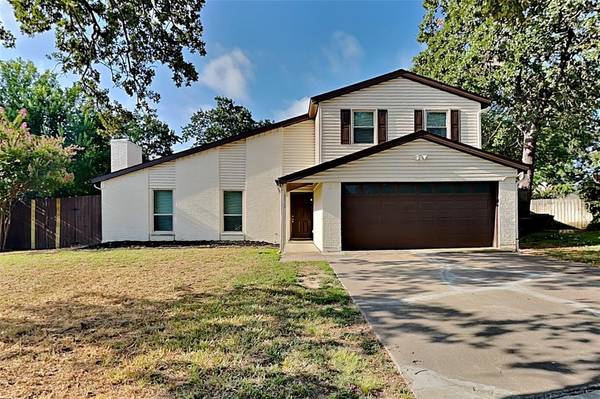 4808 Butterfield Road, Arlington, TX 76017