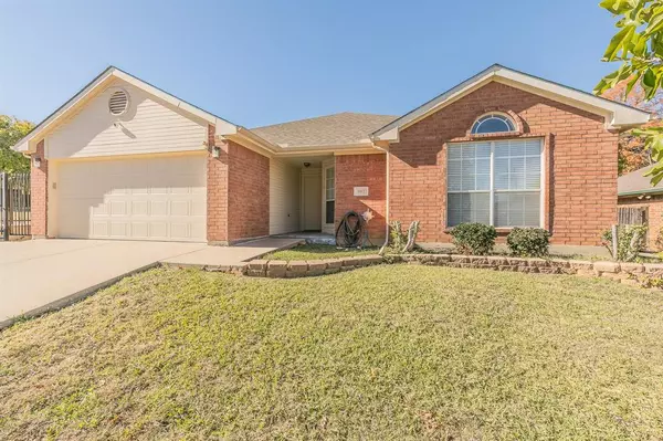 Fort Worth, TX 76112,1812 Canterbury Circle