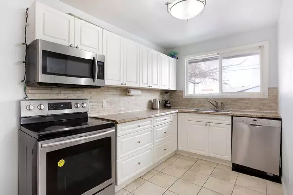 Calgary, AB T2B 1L3,2040 47 ST Southeast