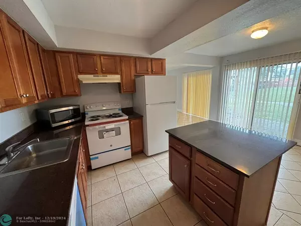 Boynton Beach, FL 33435,506 SW 1st St