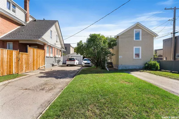 Prince Albert, SK S6V 3P9,249 15th STREET W