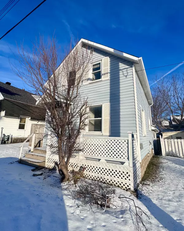 Lanark, ON K7A 2G1,15 Bay ST S