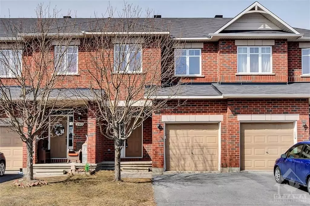 Barrhaven, ON K2J 5K5,238 CALAVERAS AVE