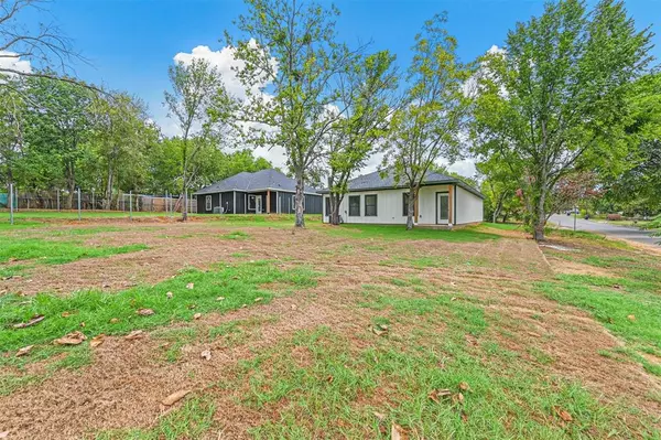 Denison, TX 75021,730 E Walker Street