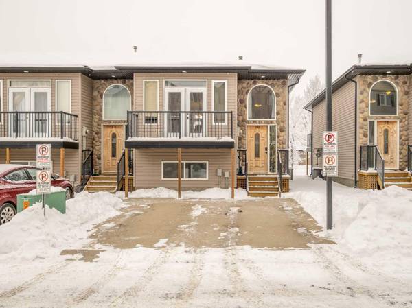 762 Heritage BLVD West #30, Lethbridge, AB T1K 0W1