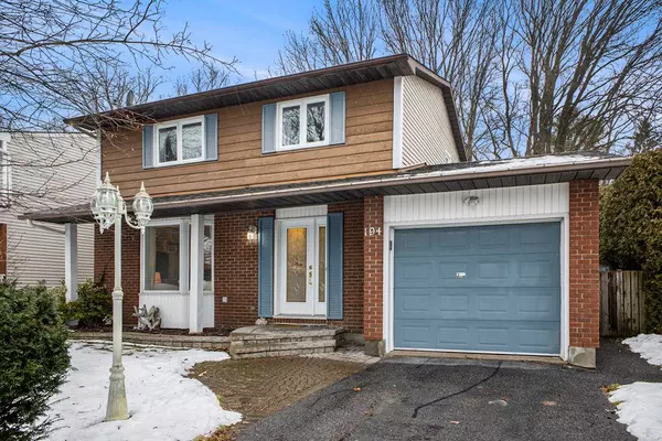 Kanata, ON K2L 2C7,194 Barrow CRES N