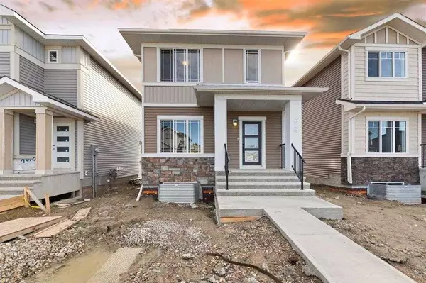 Airdrie, AB T4B 5M5,826 Bayview TER SW