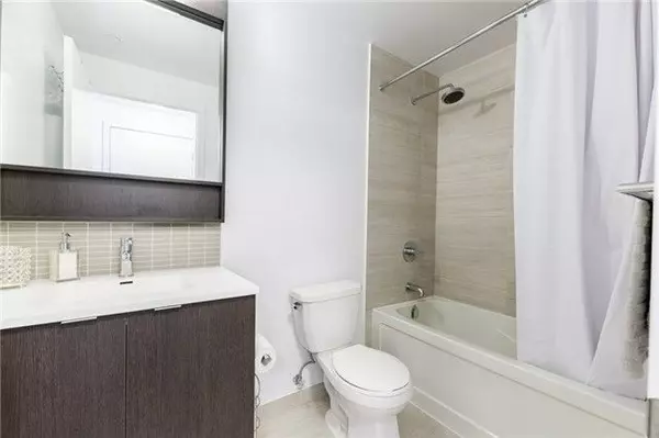 Mississauga, ON M5M 5R1,2560 Eglinton AVE W #2306