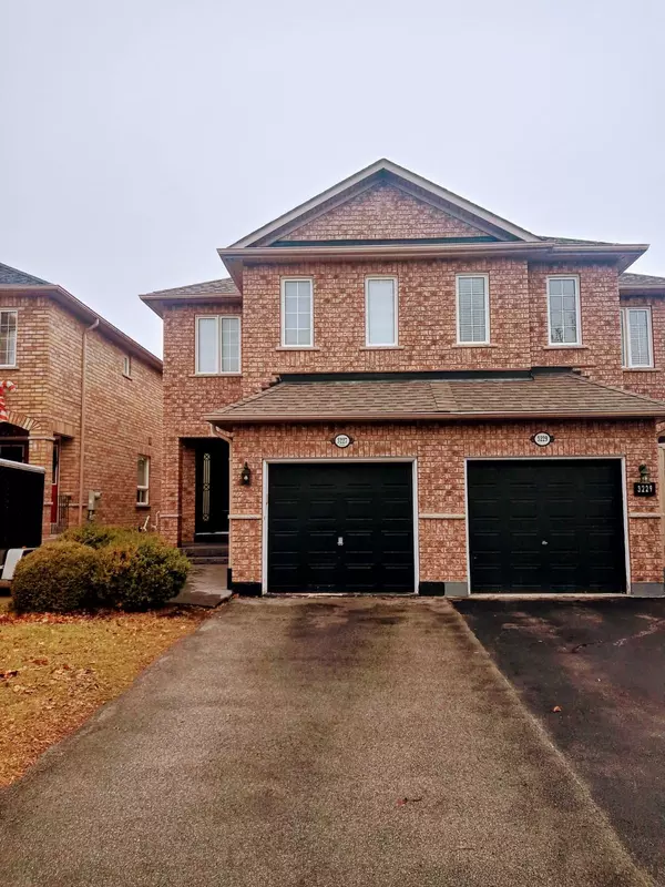 Mississauga, ON L5N 8L7,3227 Raindance CRES