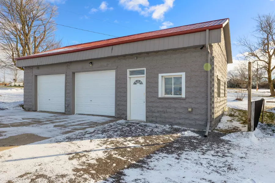 174 Hwy 7A RD, Kawartha Lakes, ON L0B 1K0