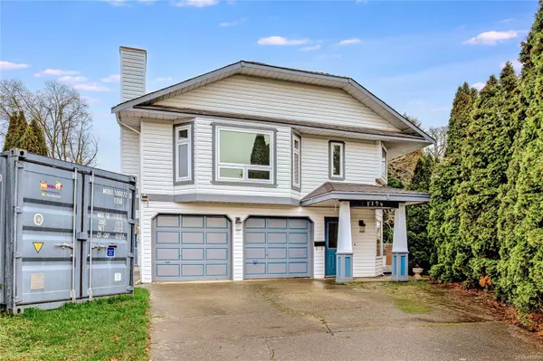 Saanich, BC V8Z 7E4,1194 Smith Pl